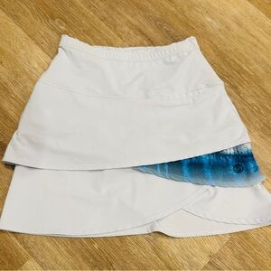 Scales Gear Tiered Skort Wahoo White XS